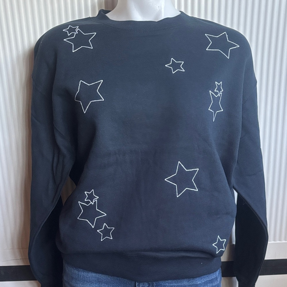 Reflex Black Star Embroidered Women's Sweater